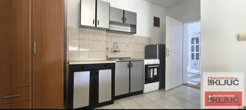 Izdavanje, garsonjera, 30m², Adice, Novi Sad Sve Podlokacije - image 4