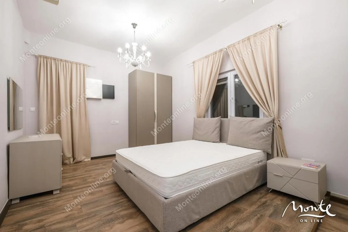 Prodaja, kuća, 198m², Tivat, Crna Gora