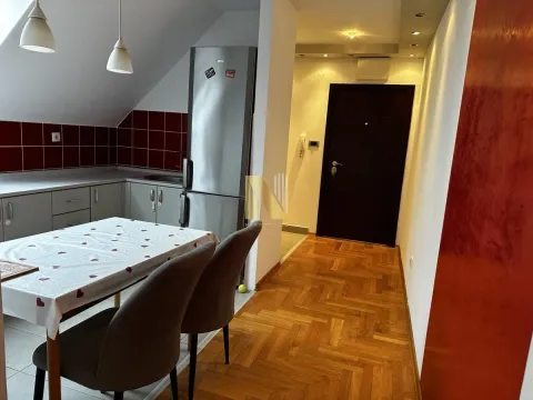 Izdavanje, dvosoban stan, 51m², Sajmište, Novi Sad - image 6