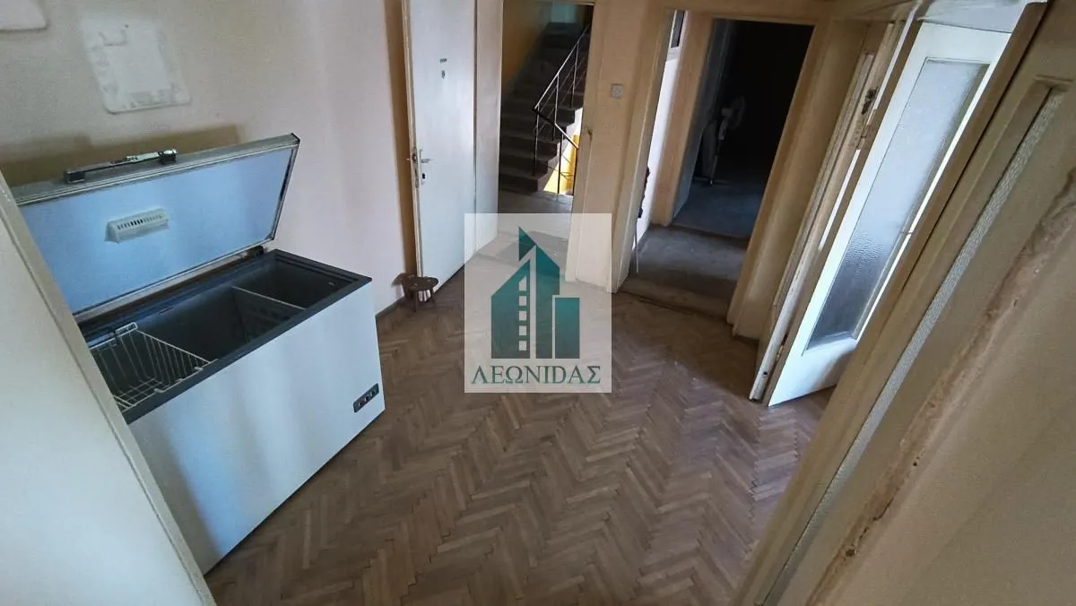 Prodaja, trosoban stan, 87m², Palilula, Niš