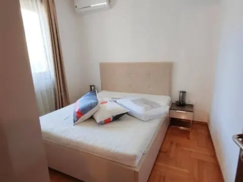 Sale, one bedroom apartment, 68m², Bečići, Budva - image 8