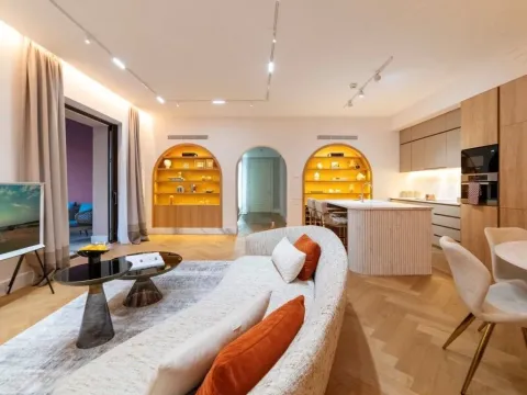 Sale, three bedroom apartment, 201m², Tivat, Crna Gora - image 9