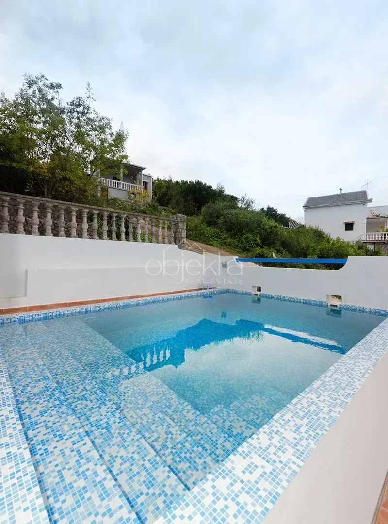 Sale, house, 100m², Tivat, Crna Gora