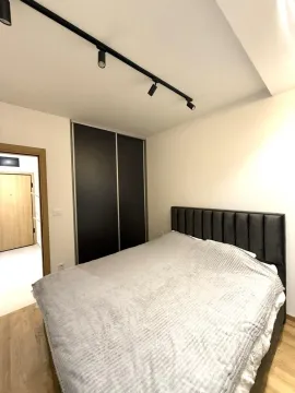 Izdavanje, dvosoban stan, 53m², New City, Podgorica - image 2