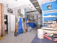 Izdavanje, poslovni prostor, 75m², City Kej, Podgorica - image 8