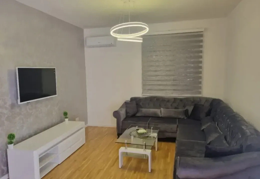 Izdavanje, dvosoban stan, 65m², Zabjelo, Podgorica