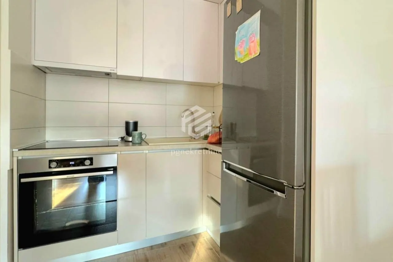 Rent, one bedroom apartment, 42m², Stari Aerodrom, Podgorica