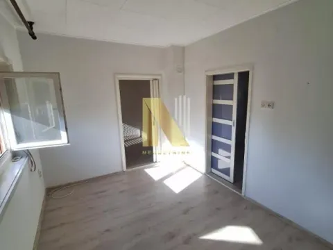 Prodaja, jednosoban stan, 29m², Podbara, Novi Sad Sve Podlokacije