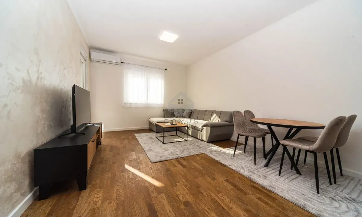 Rent, one bedroom apartment, 48m², Stari Aerodrom, Podgorica