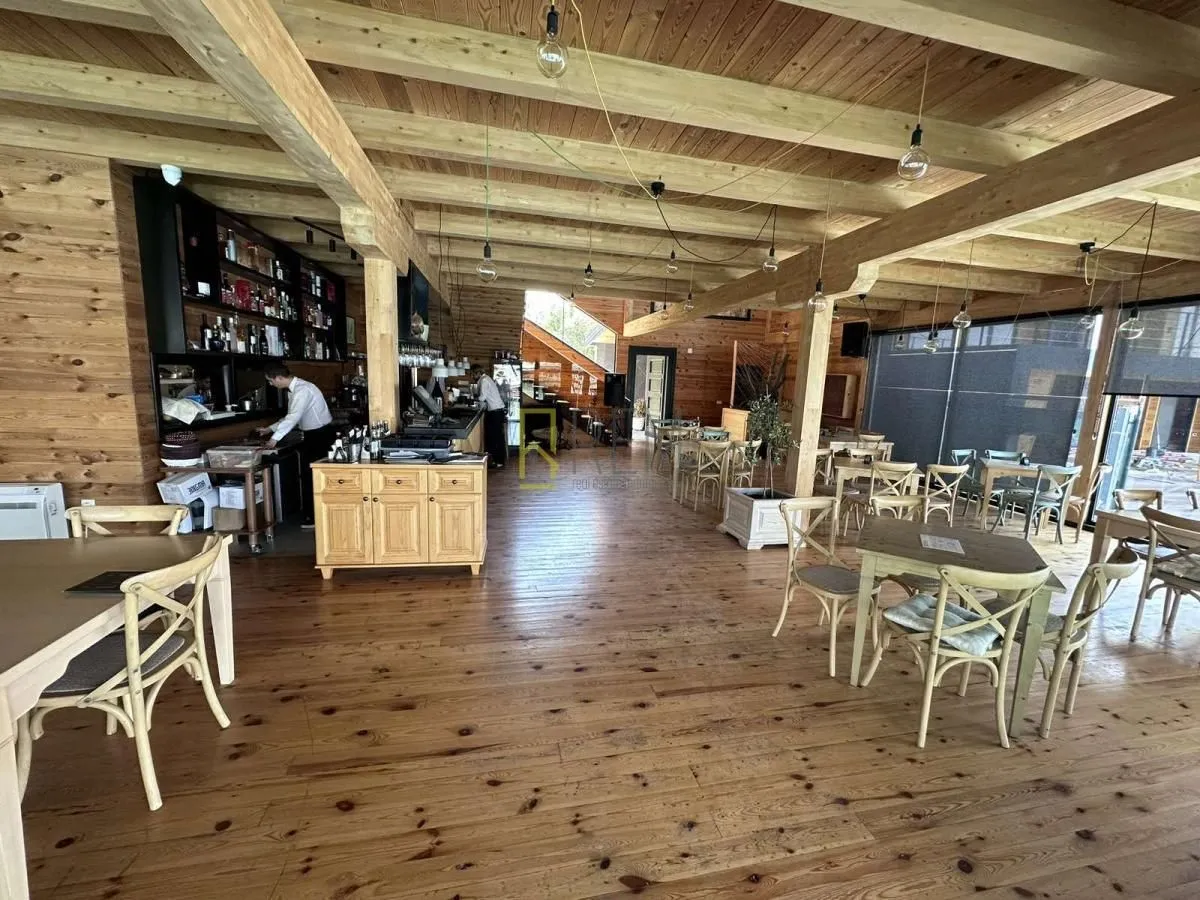 Prodaja, ugostiteljski objekat, 400m², Ulcinj, Crna Gora