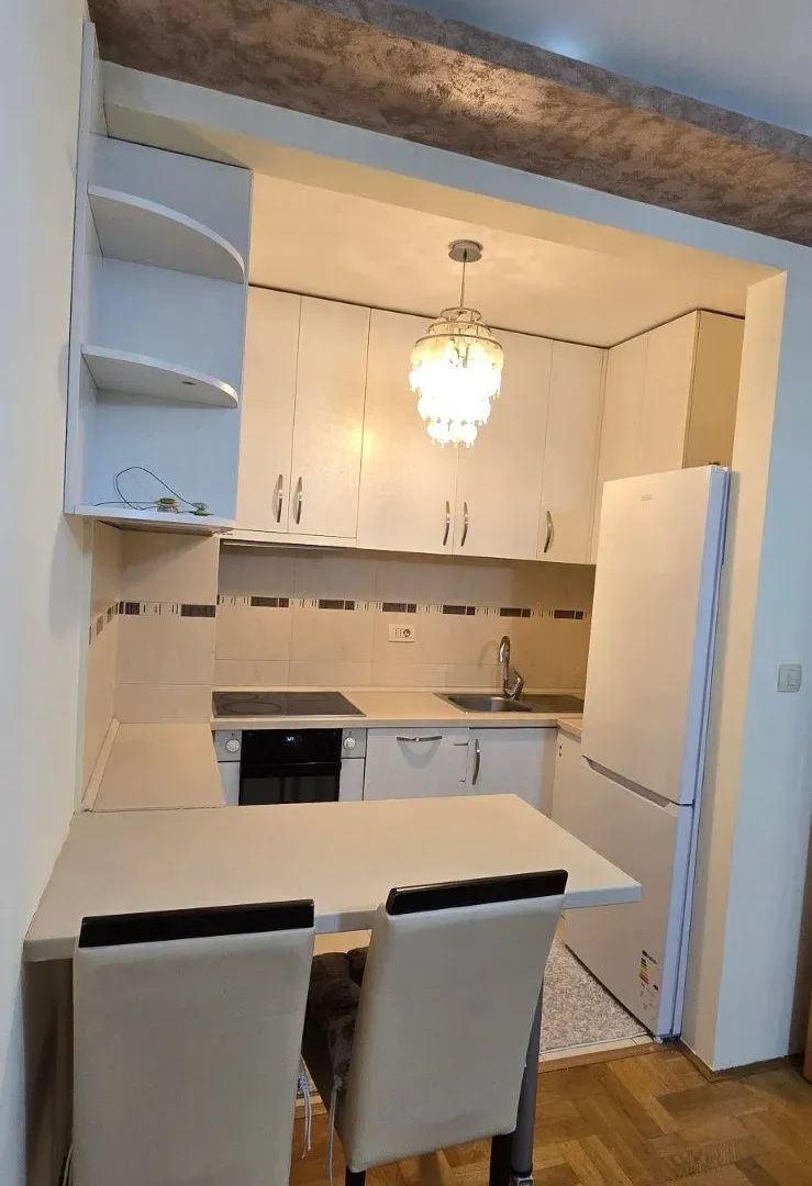 Rent, one bedroom apartment, 40m², Stari Aerodrom, Podgorica