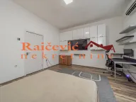 Izdavanje, dvosoban stan, 51m², Stari Grad, Beograd - image 13