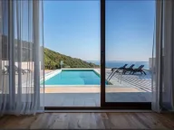 Izdavanje, kuća, 450m², Budva, Crna Gora - image 7