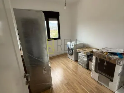 Sale, three bedroom apartment, 90m², Zagorič, Podgorica - image 4