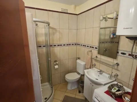 Izdavanje, jednosoban stan, 50m², Preko Morače, Podgorica - image 9