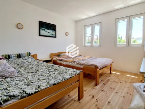 Rent, house, 120m², Konik, Podgorica - image 8