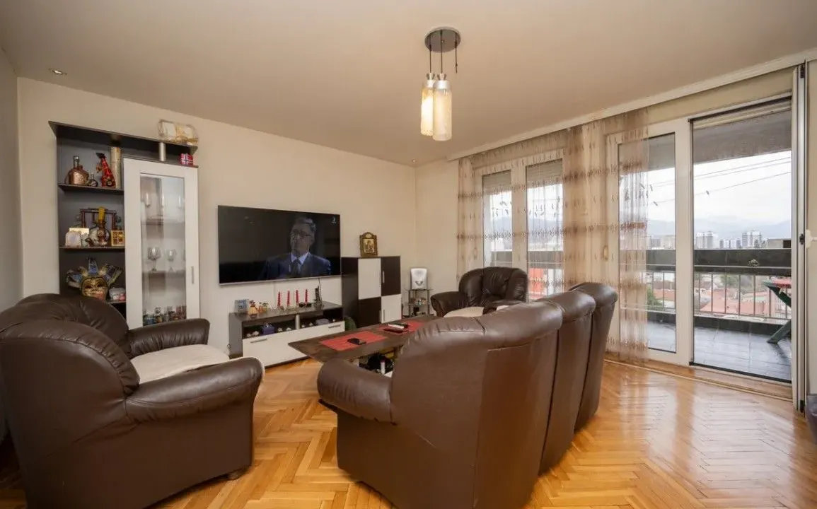 Prodaja, stan, 104m², Centar, Podgorica