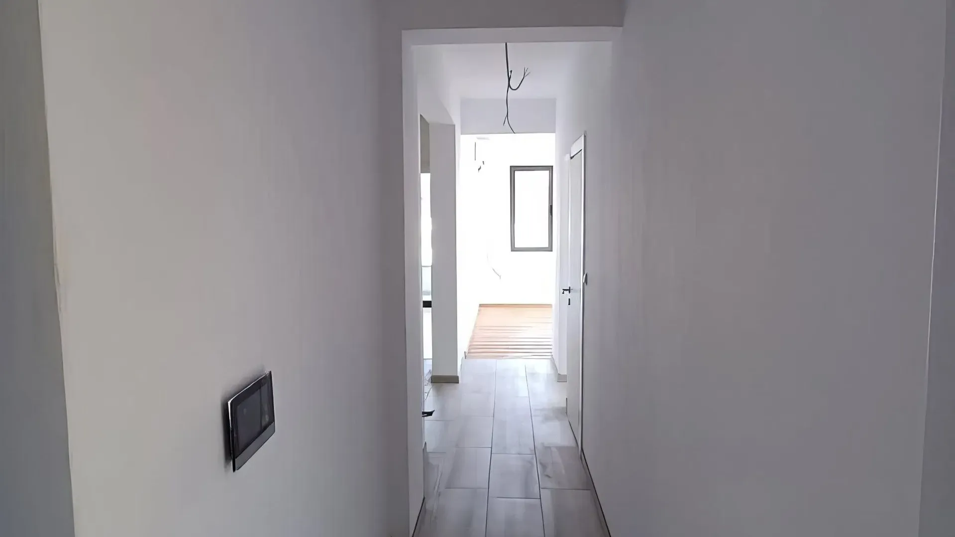 Prodaja, trosoban stan, 90m², Bečići, Budva