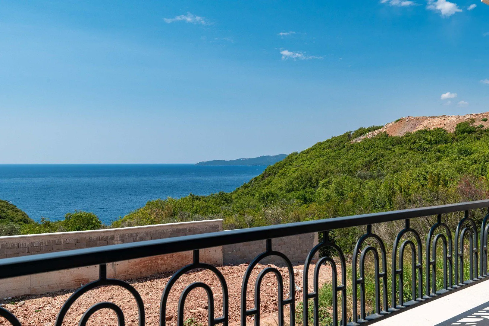 Sale, house, 318m², Reževići, Budva