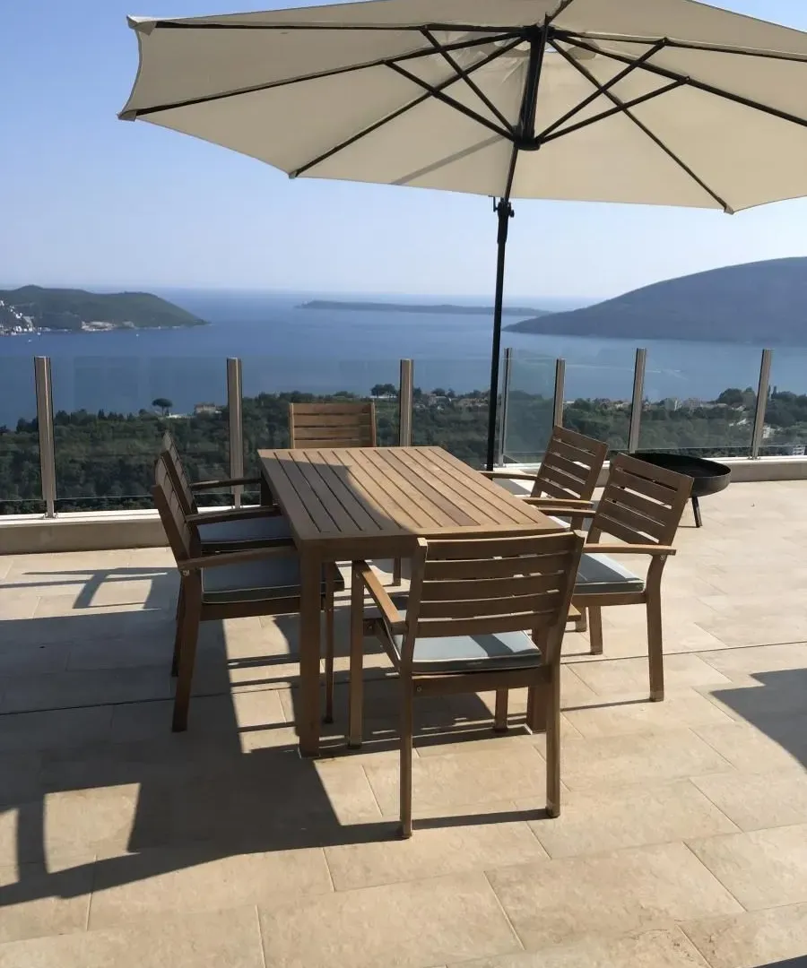 Prodaja, kuća, 240m², Podi, Herceg Novi