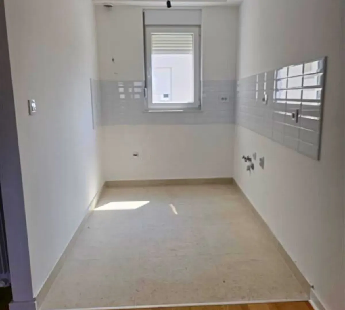 Prodaja, četvorosoban stan, 86m², Vukov Spomenik, Zvezdara Sve Podlokacije