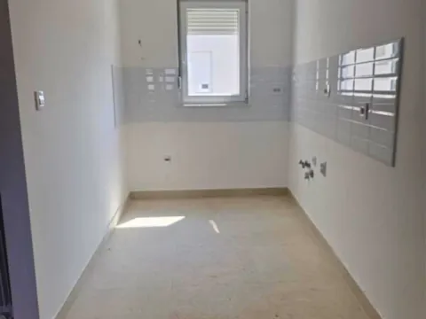 Sale, four bedroom apartment, 86m², Vukov Spomenik, Zvezdara Sve Podlokacije - image 7