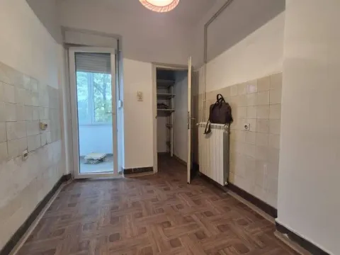 Sale, two bedroom apartment, 59m², Skadarlija, Beograd - image 4