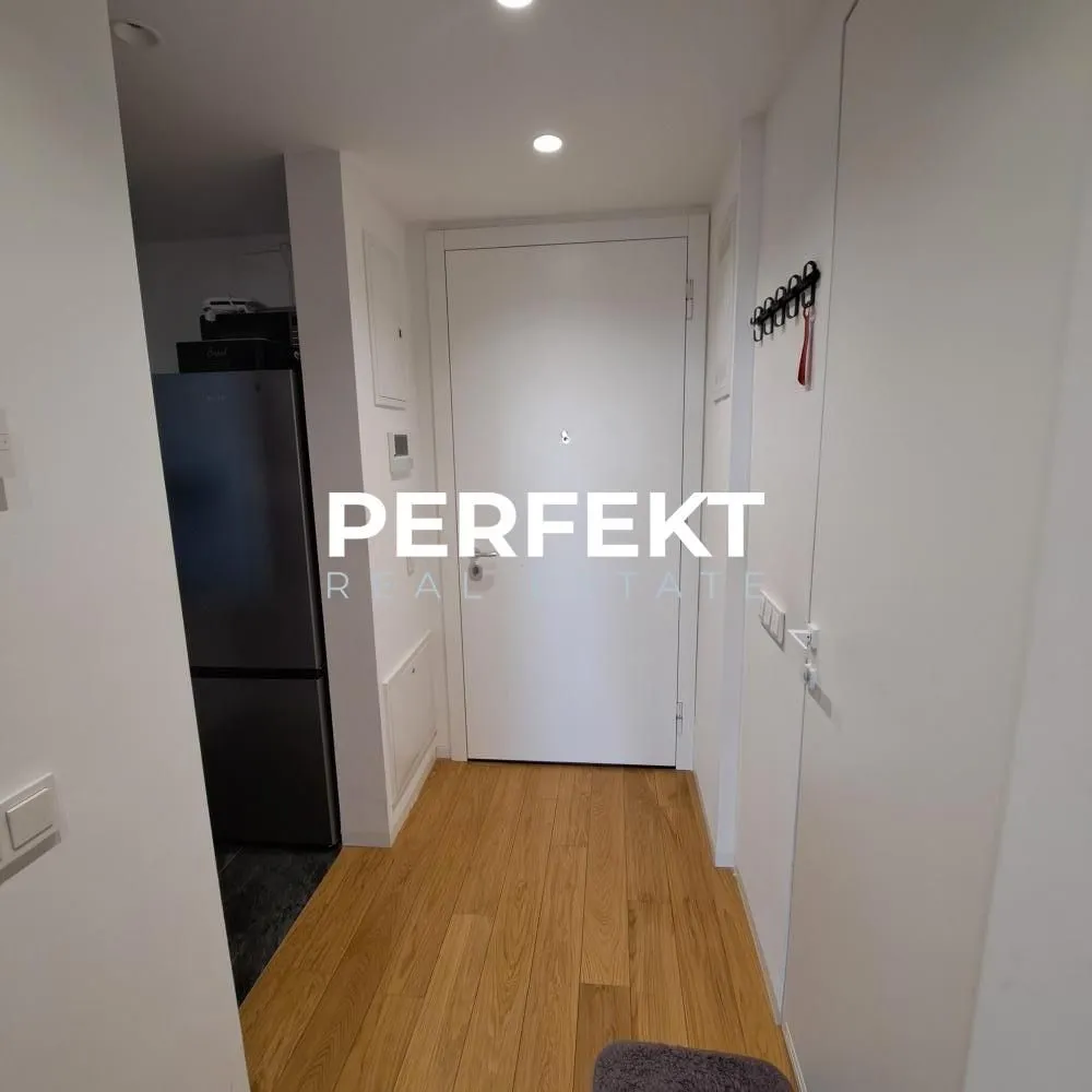 Rent, two bedroom apartment, 45m², Novi Beograd Sve Podlokacije, Beograd