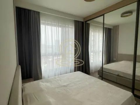 Izdavanje, trosoban stan, 80m², Savski Venac, Beograd - image 2