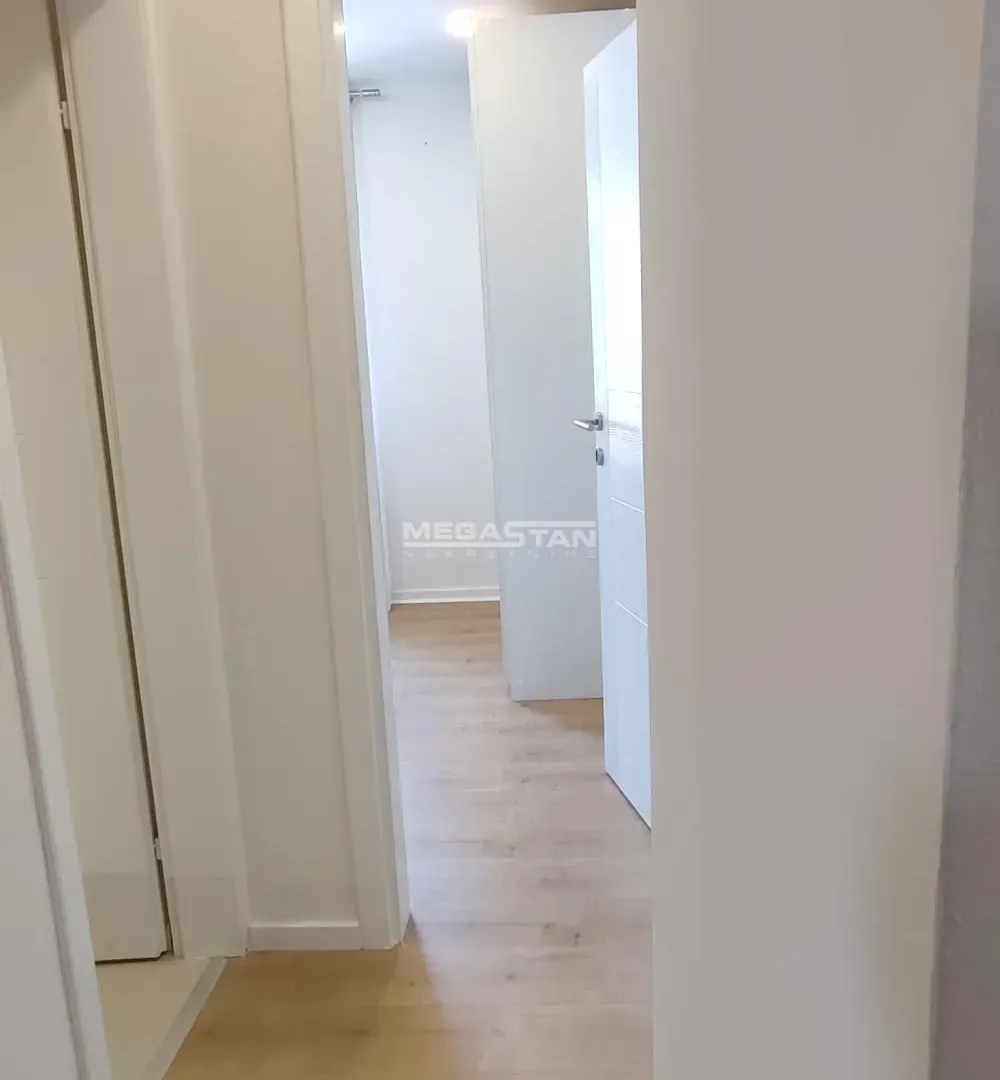 Rent, two bedroom apartment, 60m², Stari Grad, Beograd
