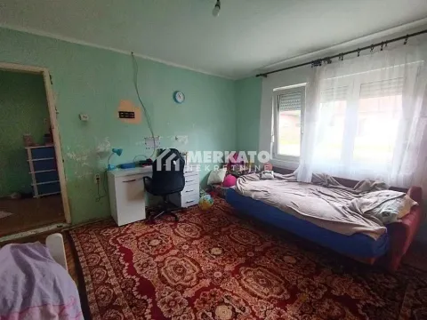 Prodaja, kuća, 77m², Klek, Zrenjanin - image 14