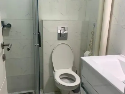 Izdavanje, trosoban stan, 46m², Stari Merkator, Novi Beograd Sve Podlokacije - image 16