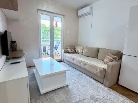 Rent, one bedroom apartment, 38m², Stari Aerodrom, Podgorica - image 3