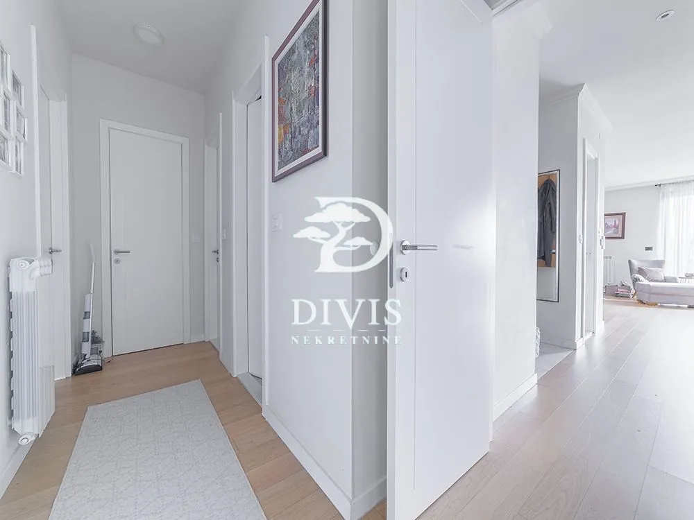 Prodaja, četvorosoban stan, 138m², Novi Beograd Blok 65, Novi Beograd Sve Podlokacije