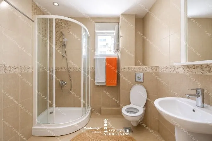 Prodaja, dvosoban stan, 93m², Topla, Herceg Novi