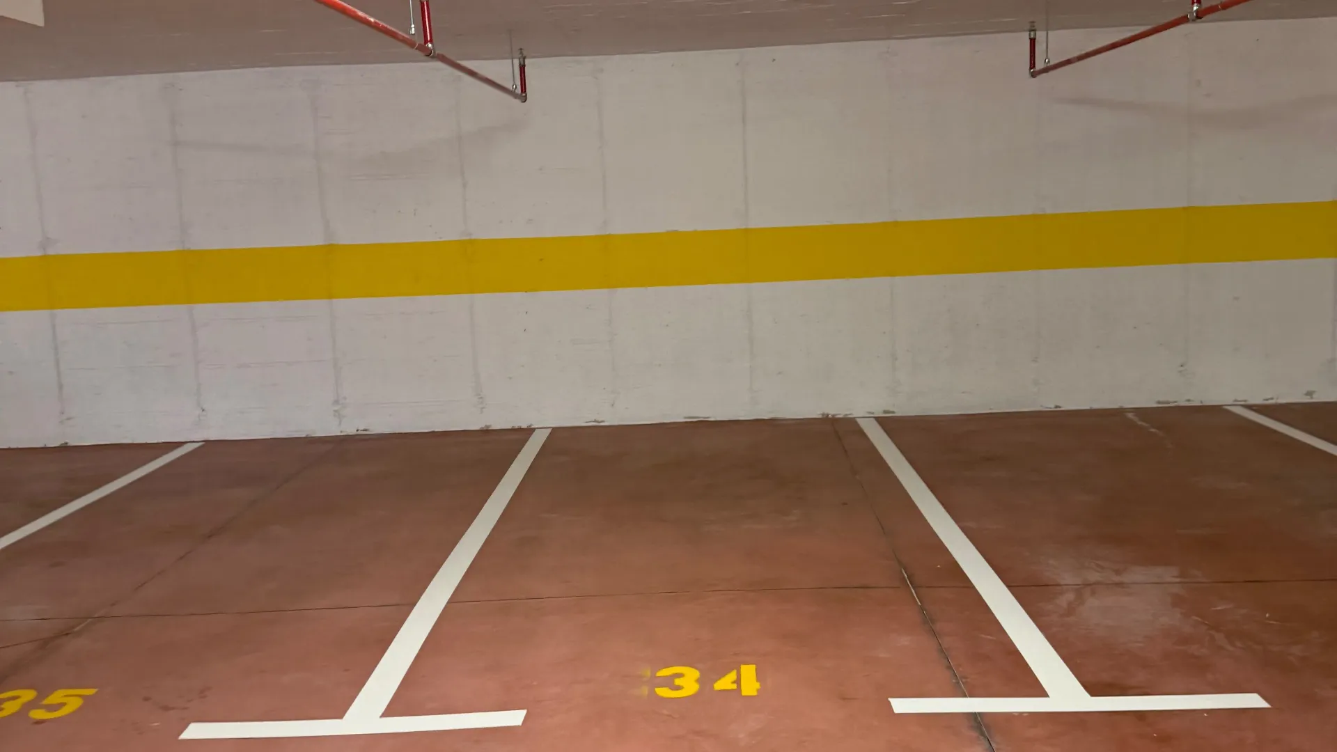 Sale, parking/garage, 12m², Stari Aerodrom, Podgorica