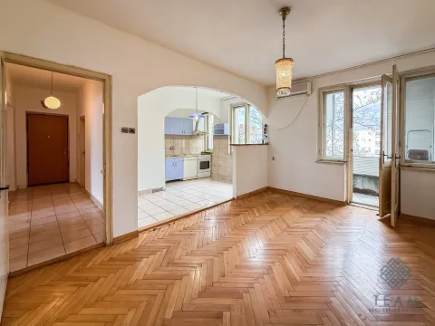 Prodaja, dvosoban stan, 90m², Centar, Podgorica - image 2