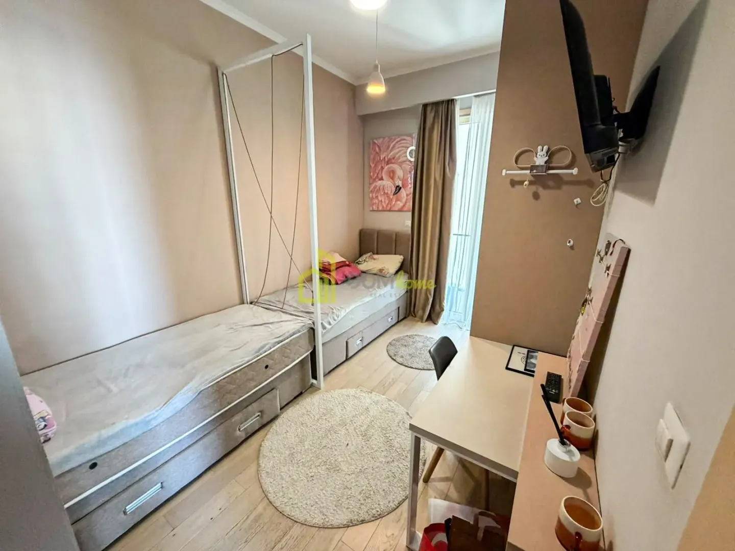 Izdavanje, trosoban stan, 116m², Kruševac, Podgorica
