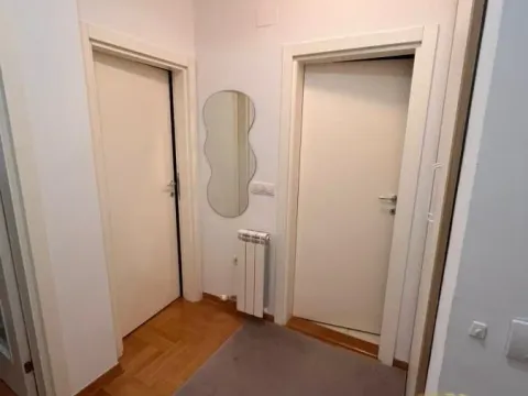 Rent, two bedroom apartment, 50m², Slavija, Vračar Sve Podlokacije - image 17
