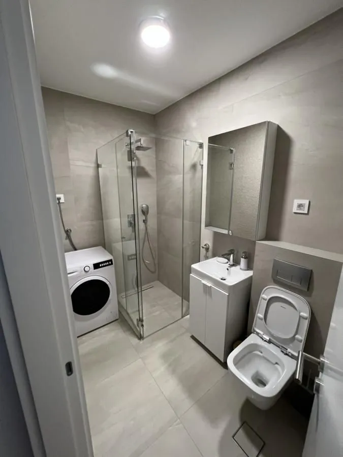 Prodaja, dvosoban stan, 48m², Rotkvarija, Novi Sad Sve Podlokacije