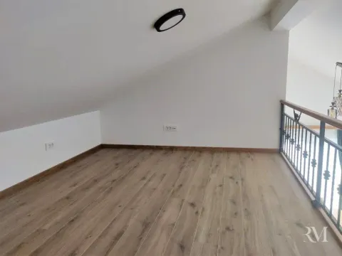 Rent, three bedroom apartment, 99m², Centar, Tivat - image 5