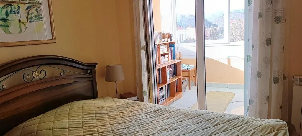 Izdavanje, dvosoban stan, 90m², Zagorič, Podgorica