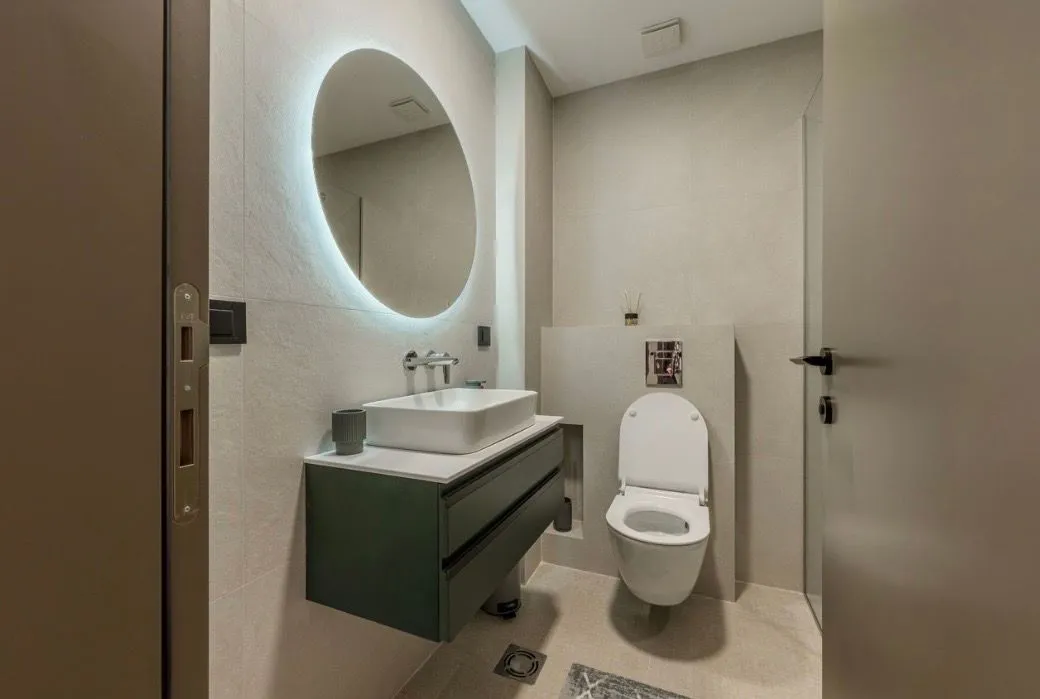 Izdavanje, dvosoban stan, 79m², Šušanj, Bar