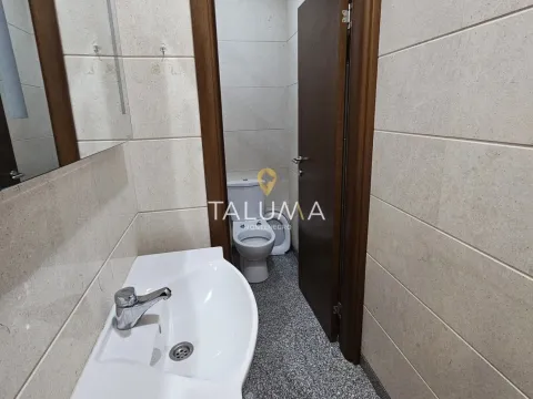 Izdavanje, poslovni prostor, 70m², Preko Morače, Podgorica - image 7