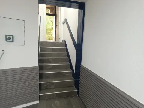 Rent, office space, 50m², Gintaš, Podgorica - image 3
