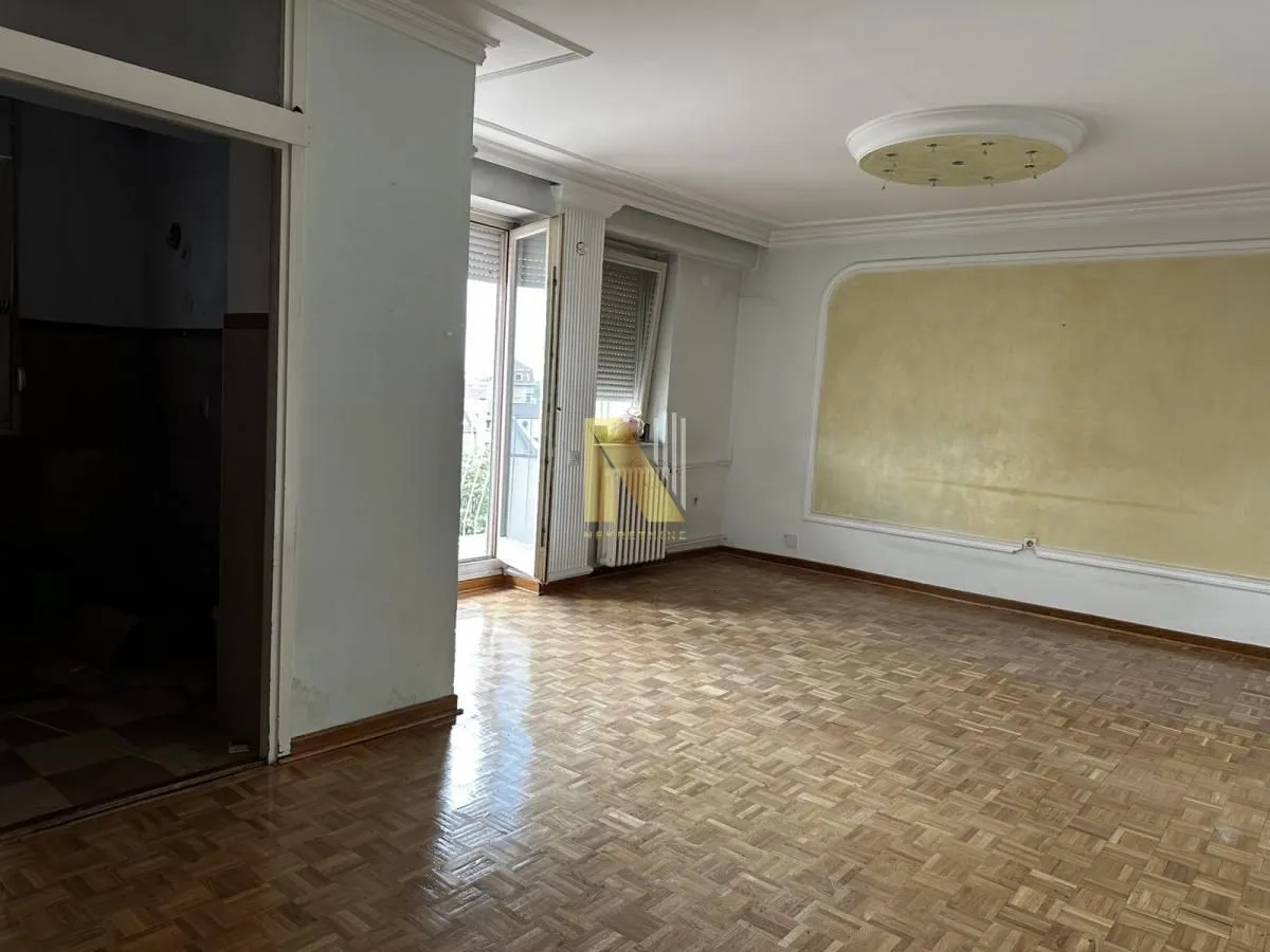 Izdavanje, poslovni prostor, 72m², Bulevar Oslobodjenja, Novi Sad Sve Podlokacije