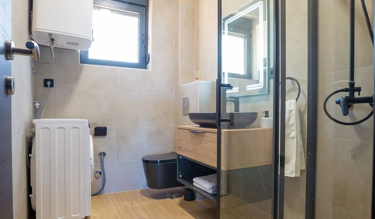 Prodaja, dvosoban stan, 87m², Mažina, Tivat