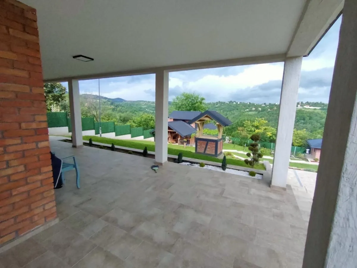 Prodaja, kuća, 151m², Sremska Kamenica, Petrovaradin