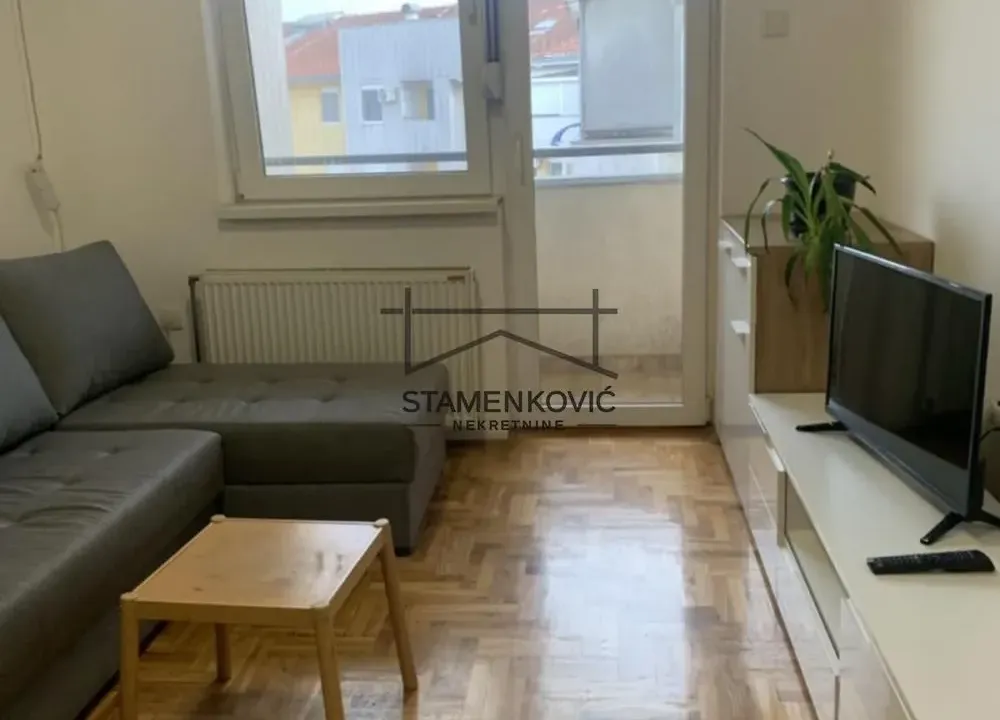 Sale, apartment, 26m², Bulevar patrijarha Pavla, Novi Sad Sve Podlokacije