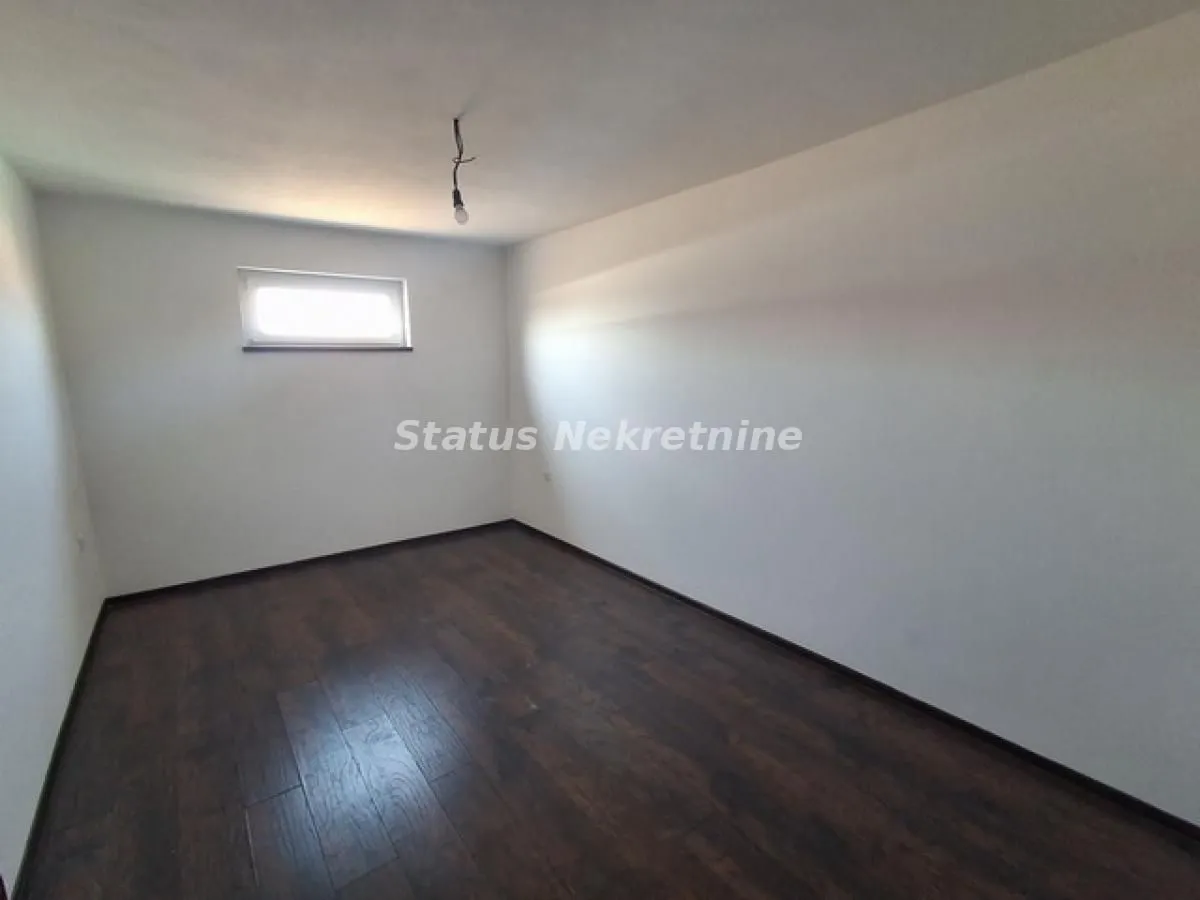 Izdavanje, trosoban stan, 80m², Futog, Novi Sad Sve Podlokacije